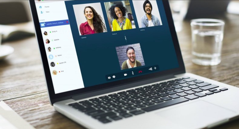 Read more about the article Cara Berbagi Layar (Share Screen) Presentasi di Zoom, Google Meet, dan Microsoft Teams