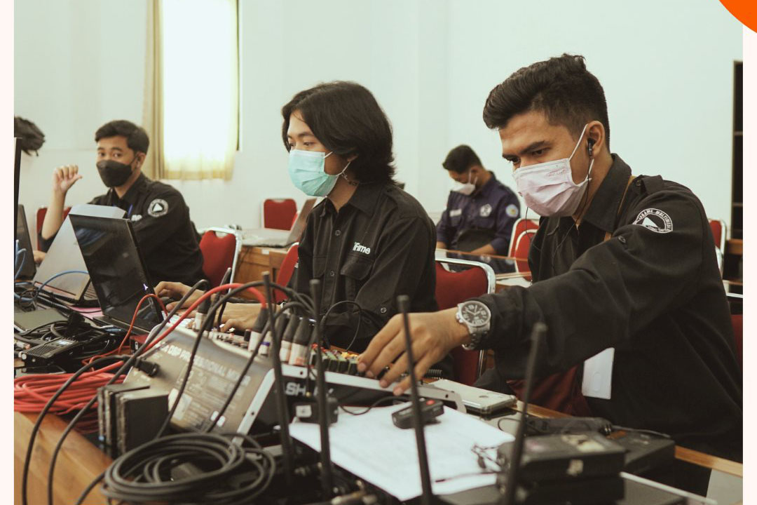 Read more about the article Pelatihan Live Streaming Webinar di Jogja